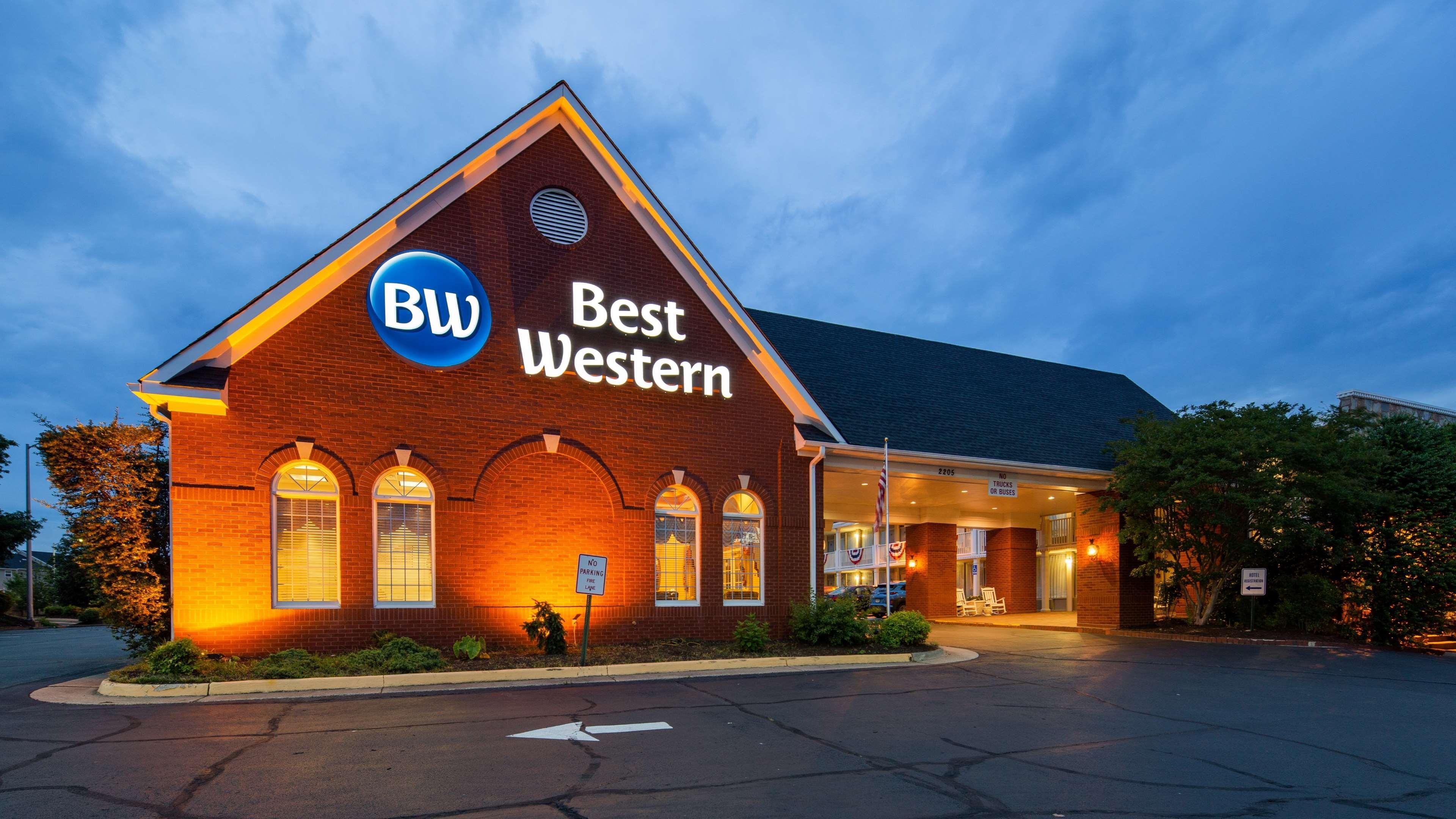 Best Western Fredericksburg Exterior photo