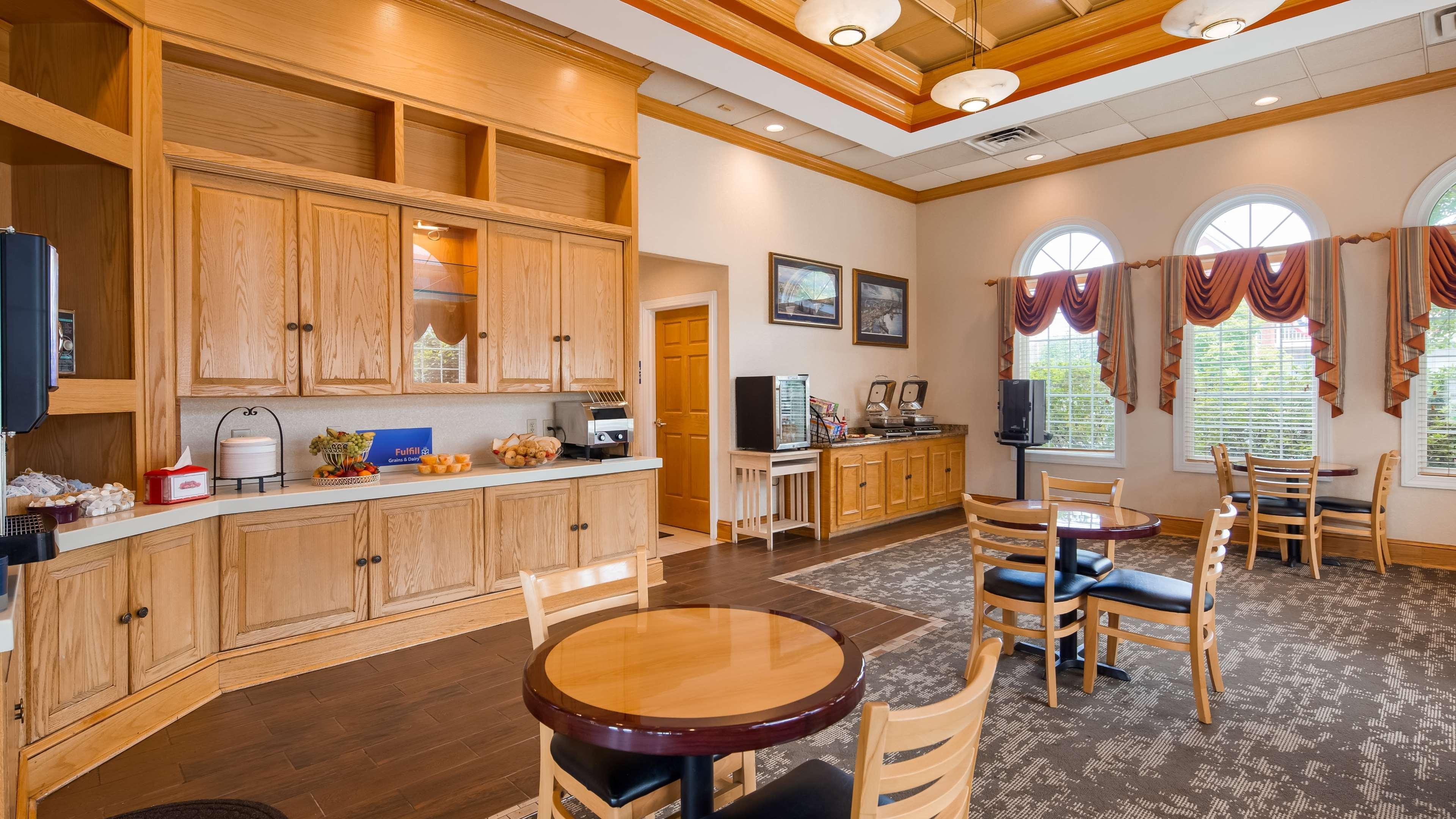 Best Western Fredericksburg Exterior photo